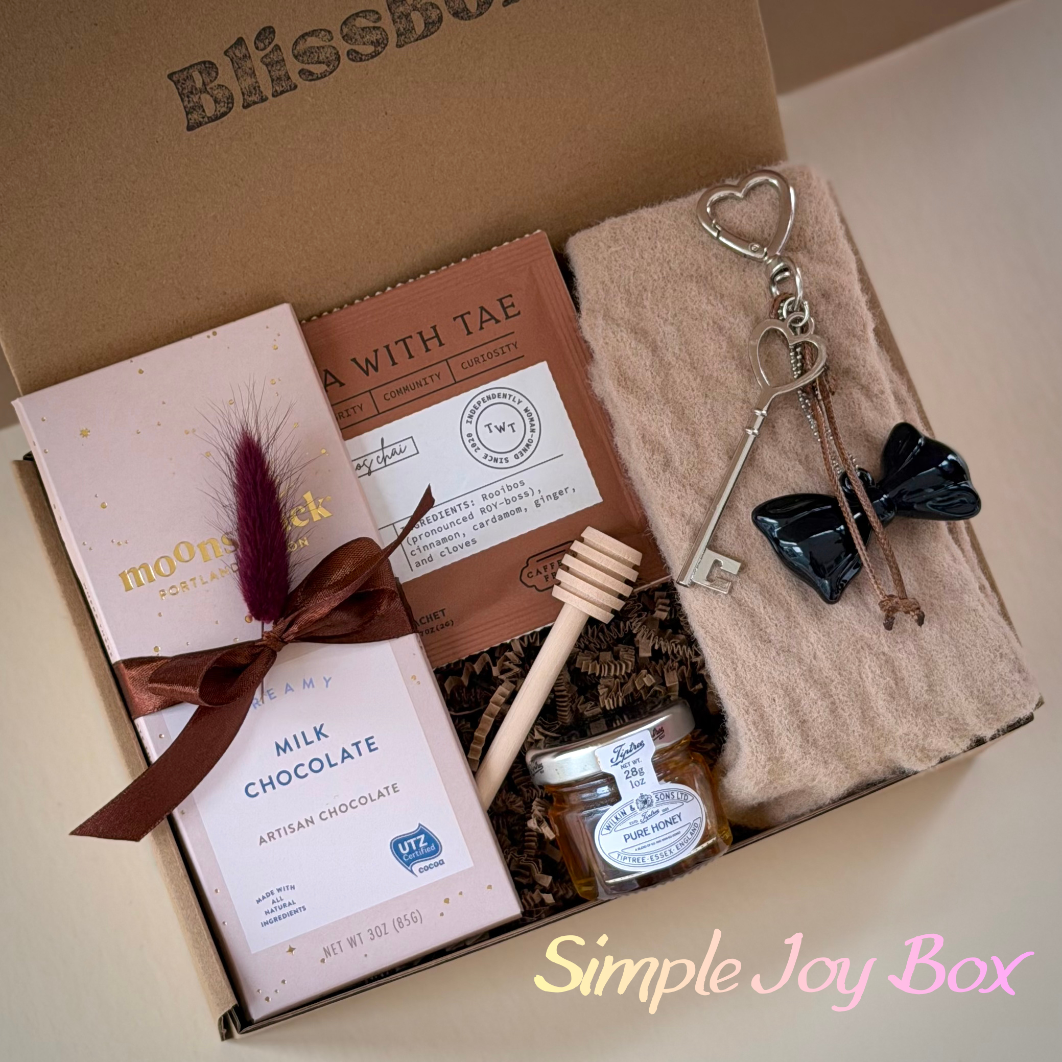 Birthday Gift for Her, Thinking of You Gift, Cozy Care Package, Spring Self Care Gift Box | Simple Joy Box