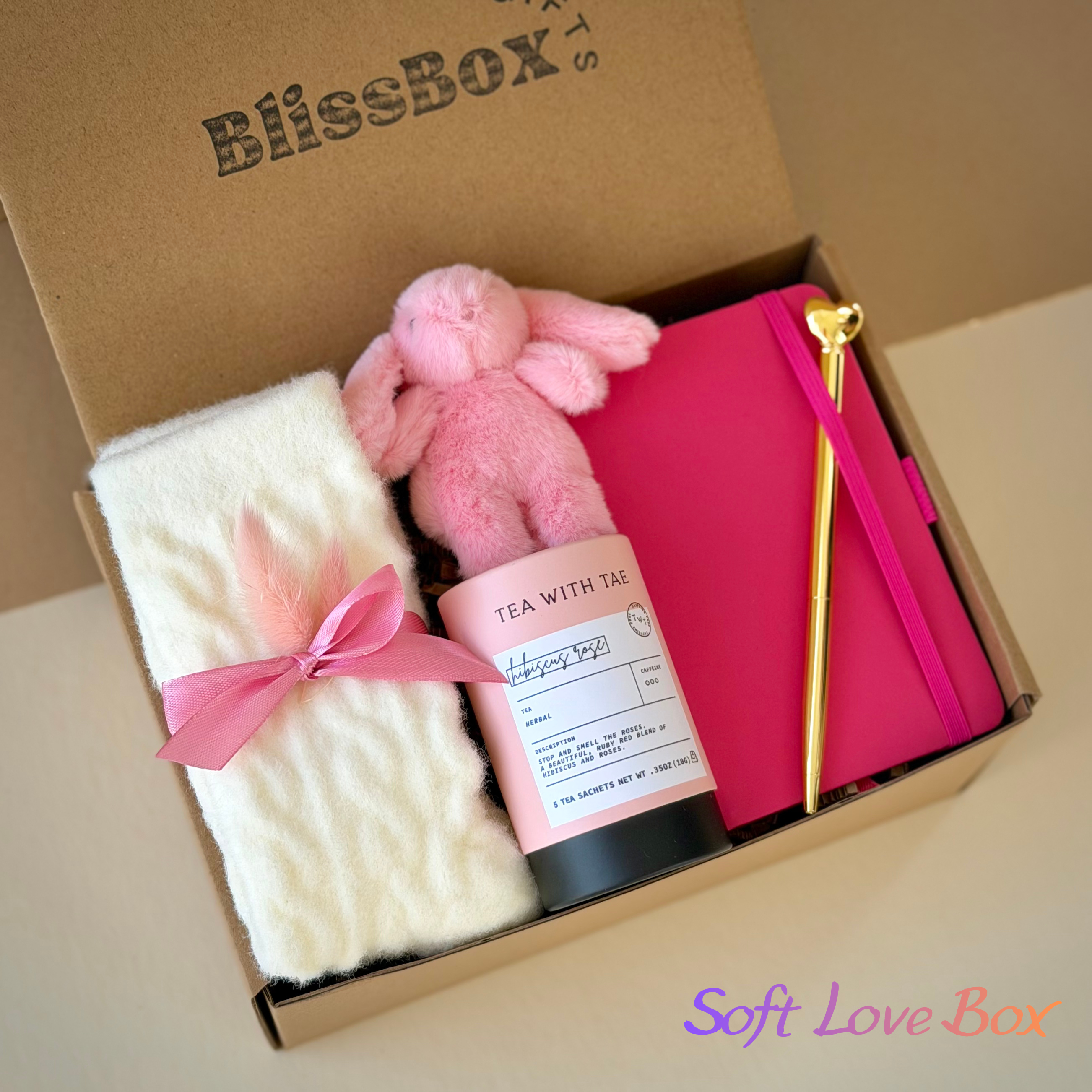 valentine gift for her
valentines day gift
romantic gift for her
gift for her
cozy gift box
self care gift
love gift
thinking of you gift
comfort gift
care package for her