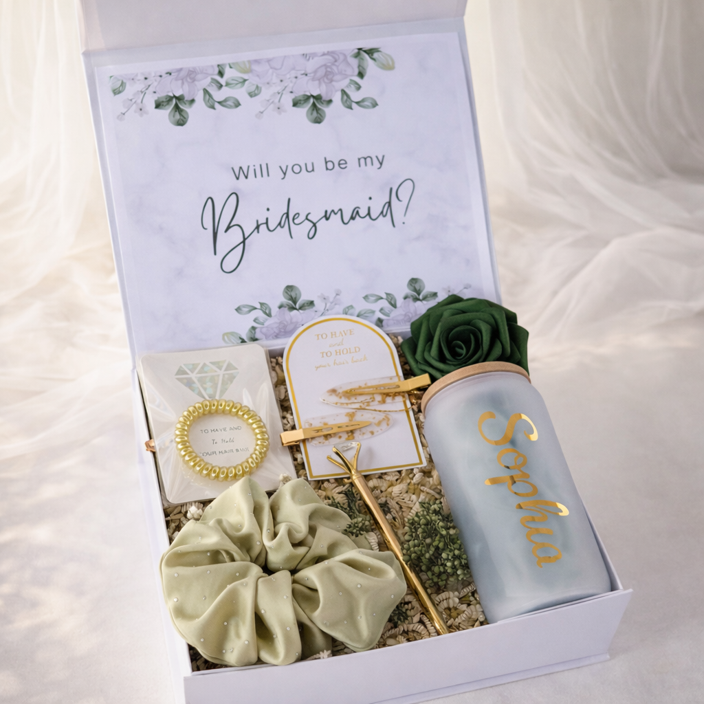 Personalized Bridesmaid Gift Box - Basic Green, Gift Box for Bridesmaid Maid of Honor Matron of Honor Flower Girl, Bridal Party Gift, Wedding Party Gift Box, Custom Engraving