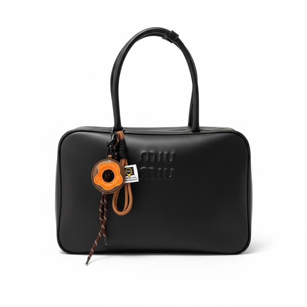 Keychain for Women, Cute Key Chain for Her, Stylish Bag Charm Accessory, Trendy Purse Charm, Backpack Charm, Optional Personalization