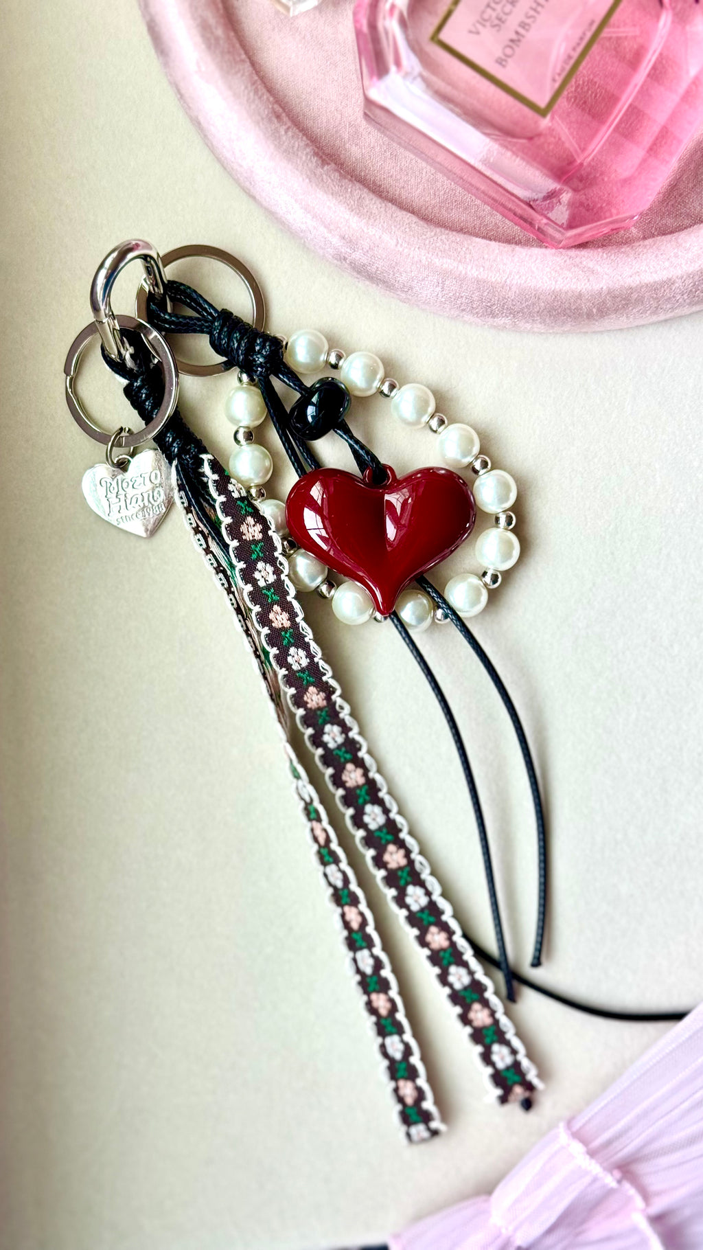 Red Bow Tennis Charm – Chic Bag Keychain | BlissBoxGifts