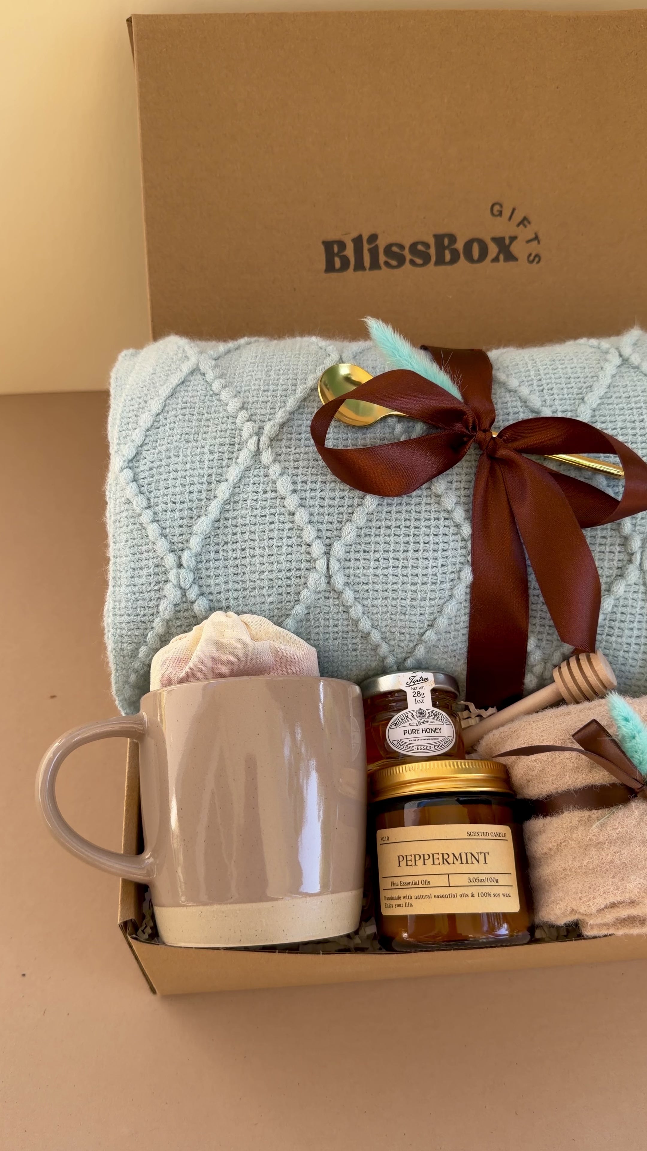 Relaxation Gift Box with Blanket, Candle & Mug, Spa Gift Set, Birthday Gift, Thank You Gift, Cozy Care Package | Cozy Peppermint Box