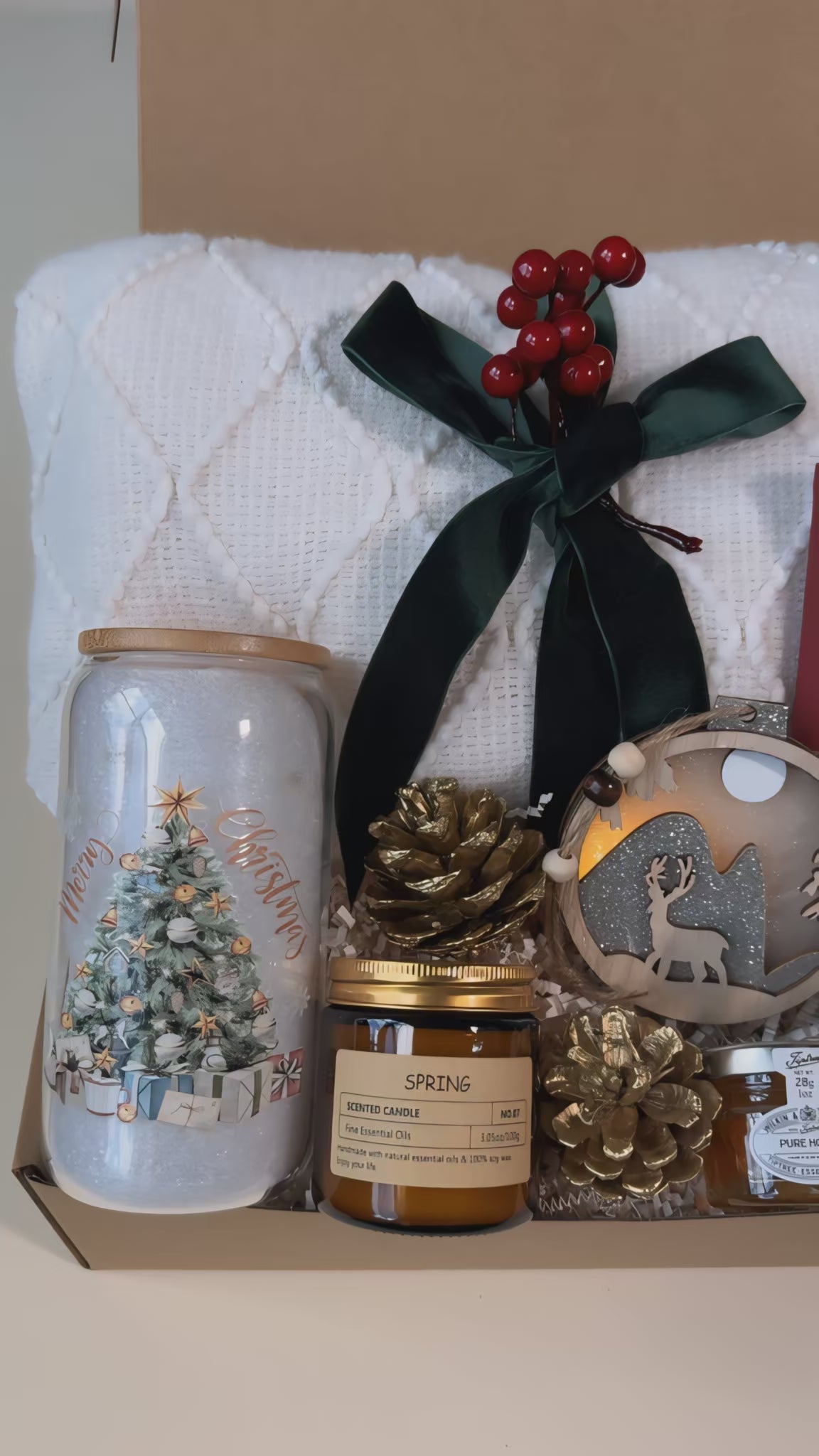 Christmas Gift Box – Blanket, Mug, Candle & Treats | Holiday Care Package
